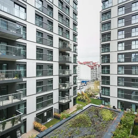 Close-golden - Luxury 2-bedroom, Mennica Residence&144 *