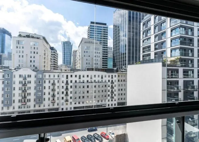 Close-golden - Luxury 2-bedroom, Mennica Residence&144 Apartmán *