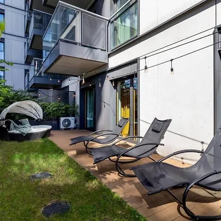 Close-golden - Luxury 2-bedroom, Mennica Residence&144