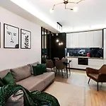 Appartement Urban - Luxury 2-bedroom, Mennica Residence&144 *